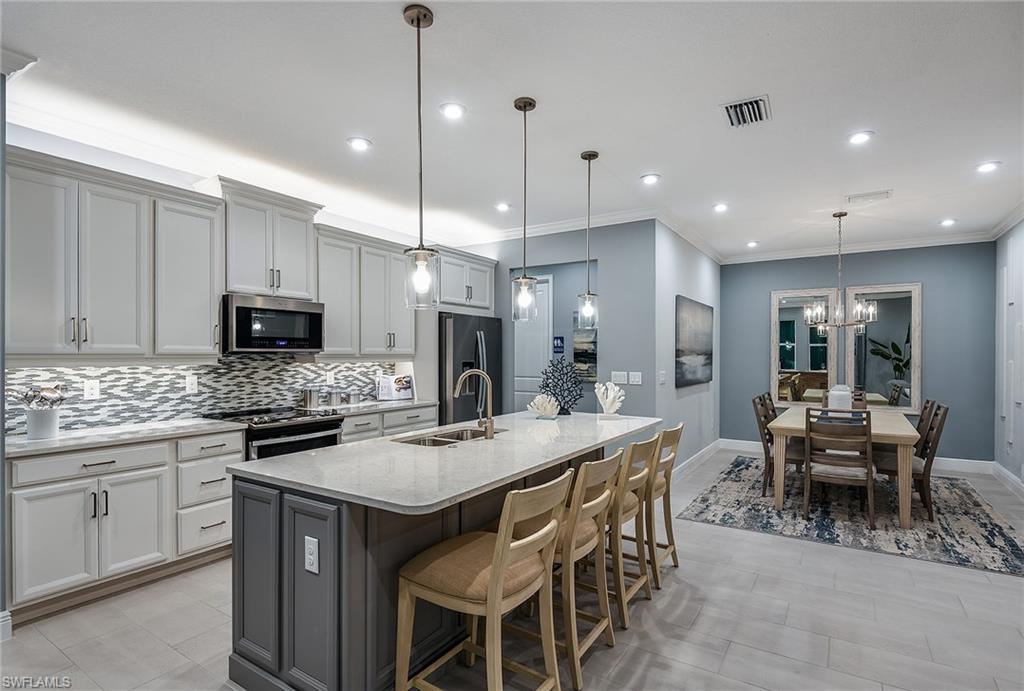6679 Good Life St Property Photo 7