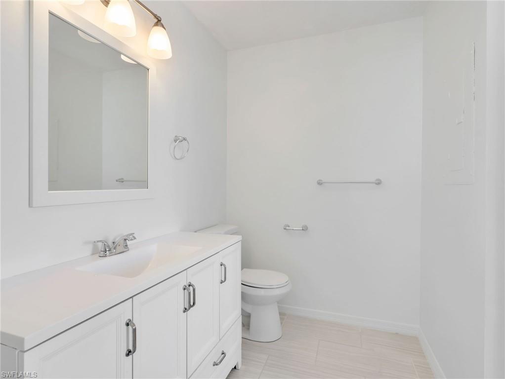 1494 Trafalgar Ln C Property Photo 26