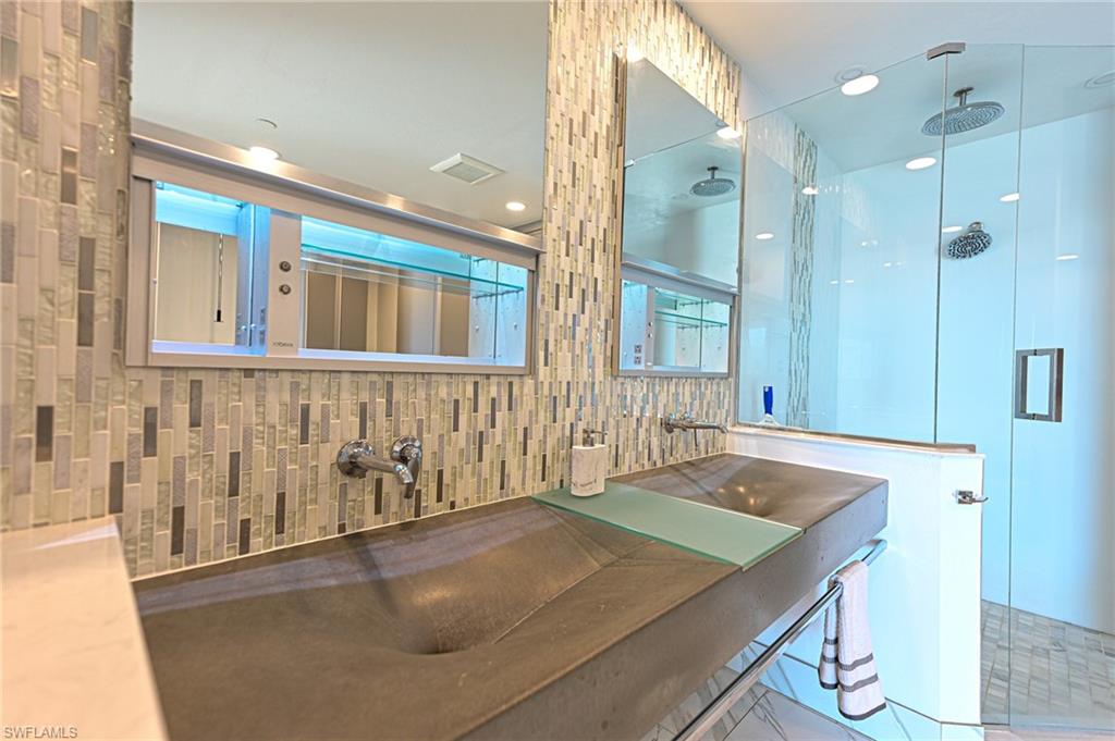 4975 Bonita Beach Rd 106 Property Photo 21