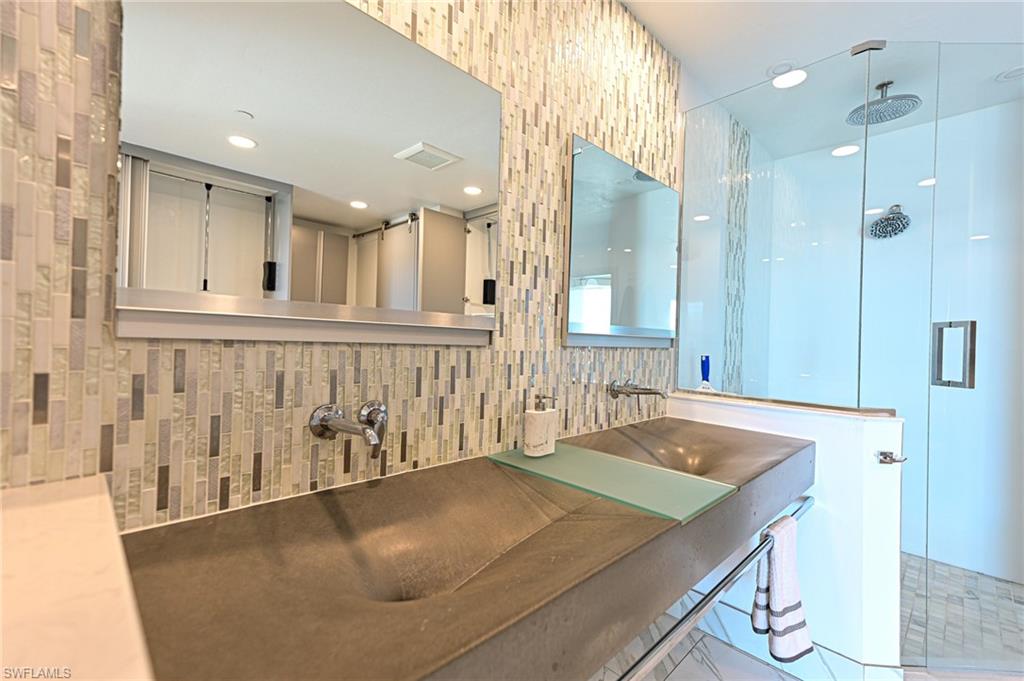4975 Bonita Beach Rd 106 Property Photo 22