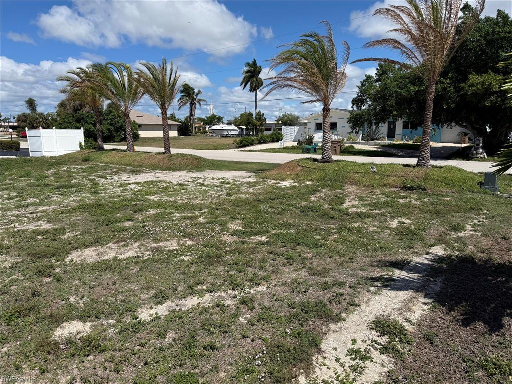 1722 Bikini Ct Property Photo 13
