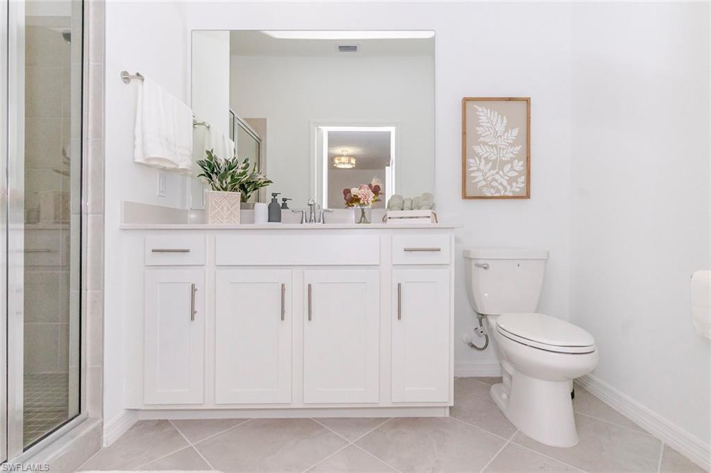 5527 Double Eagle Cir 3842 Property Photo 14