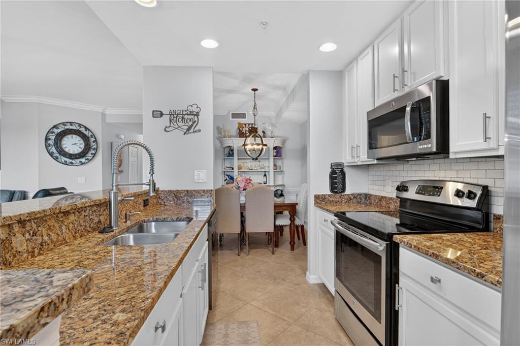 9513 Avellino Way 2014 Property Photo 27