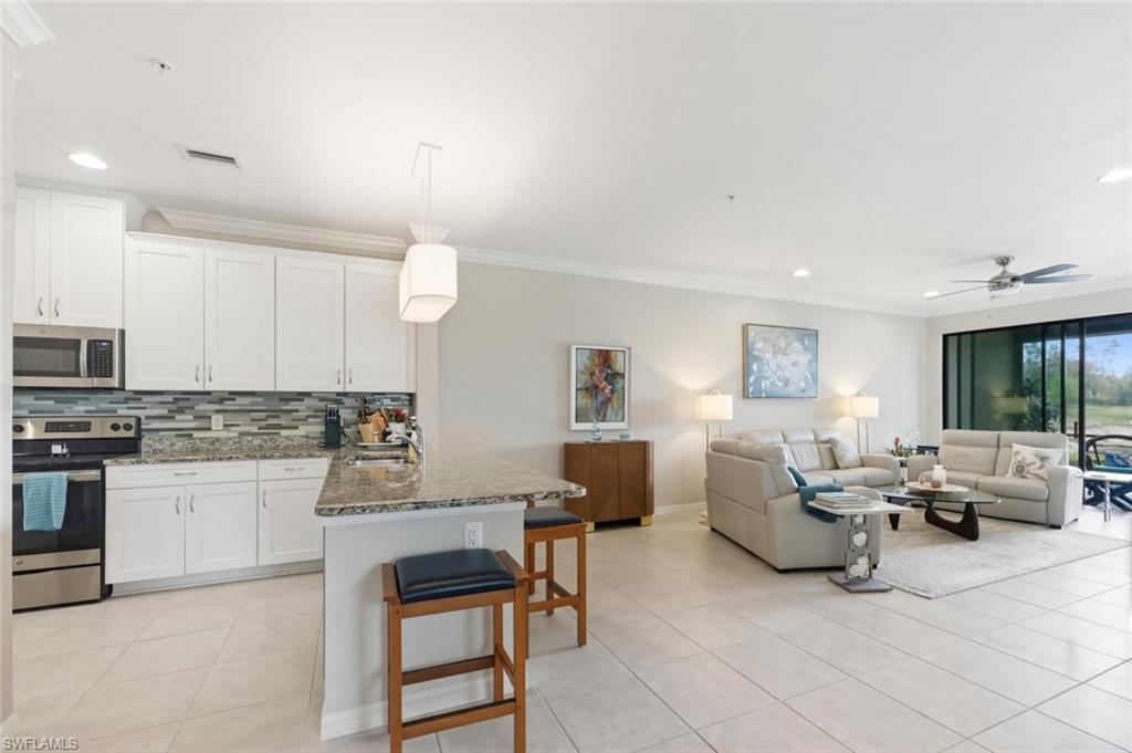 9440 Benvenuto Ct 3-104 Property Photo 4