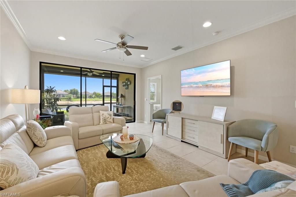 9440 Benvenuto Ct 3-104 Property Photo 6
