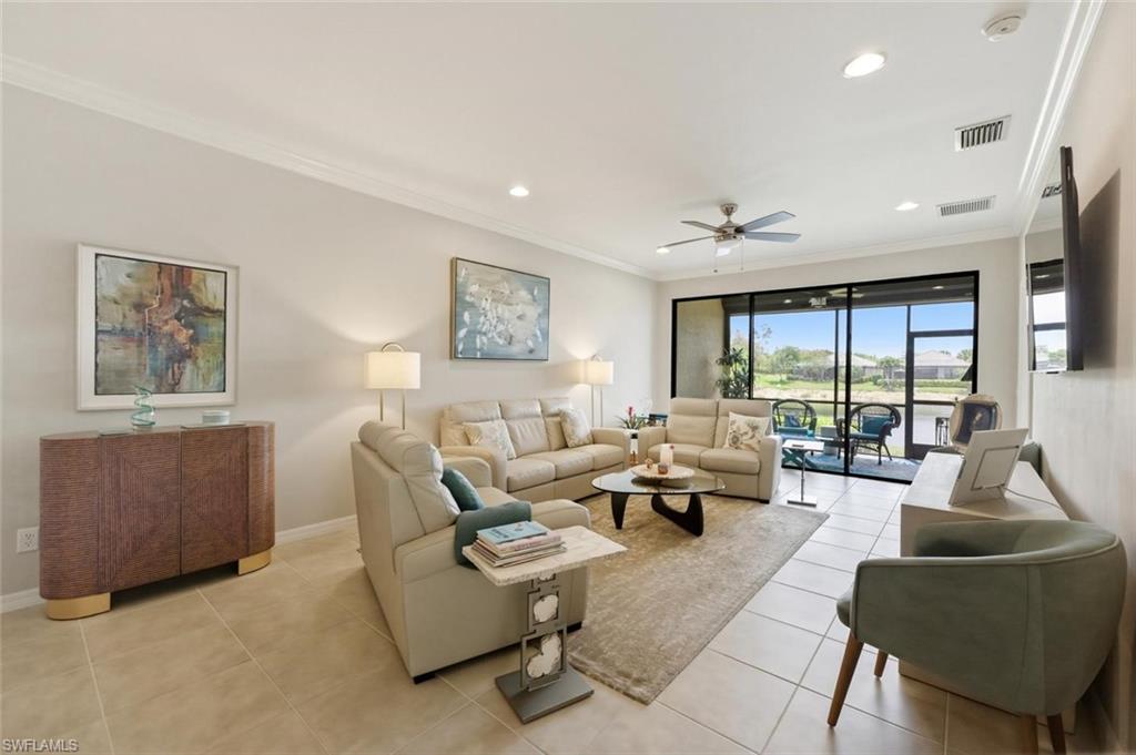 9440 Benvenuto Ct 3-104 Property Photo 11