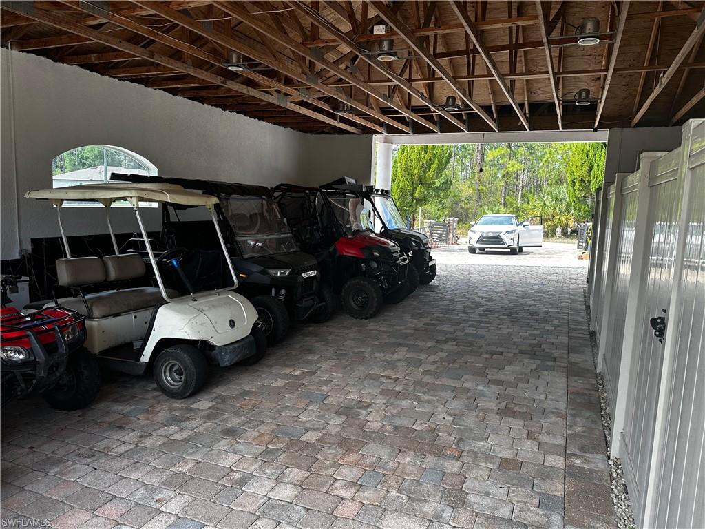 1702 Highland Ave Property Photo 4