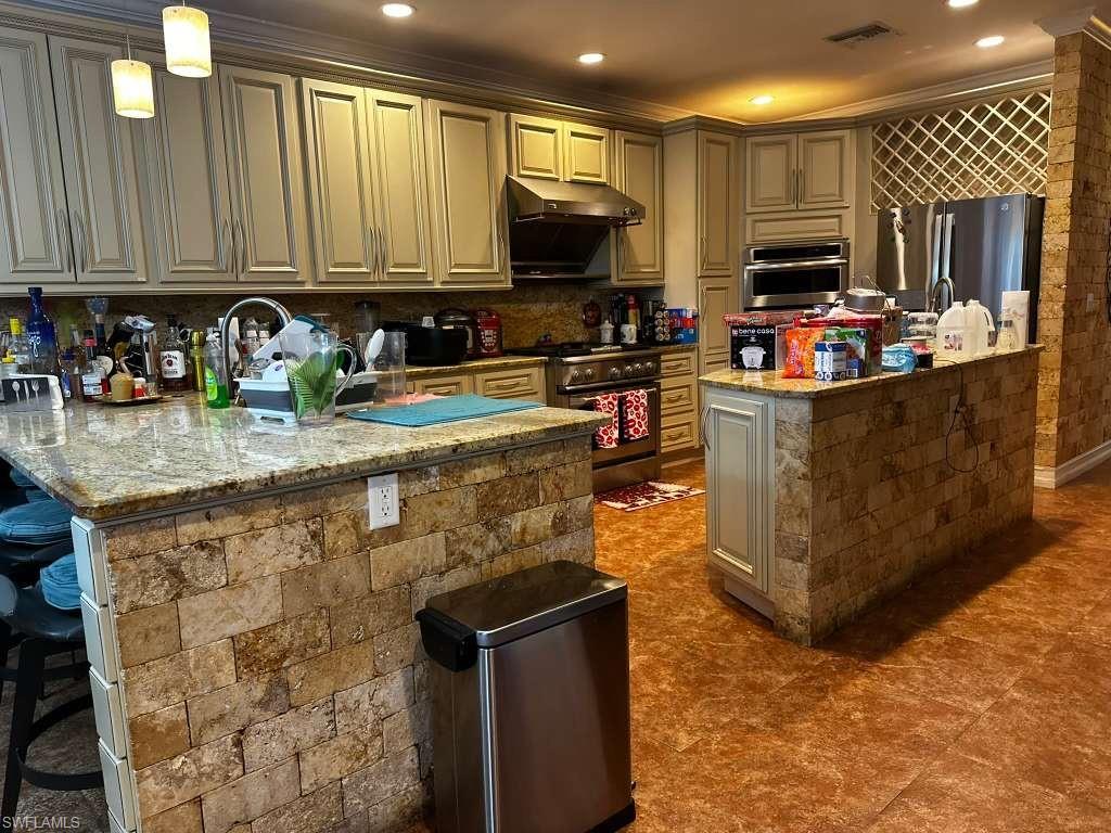 1702 Highland Ave Property Photo 21