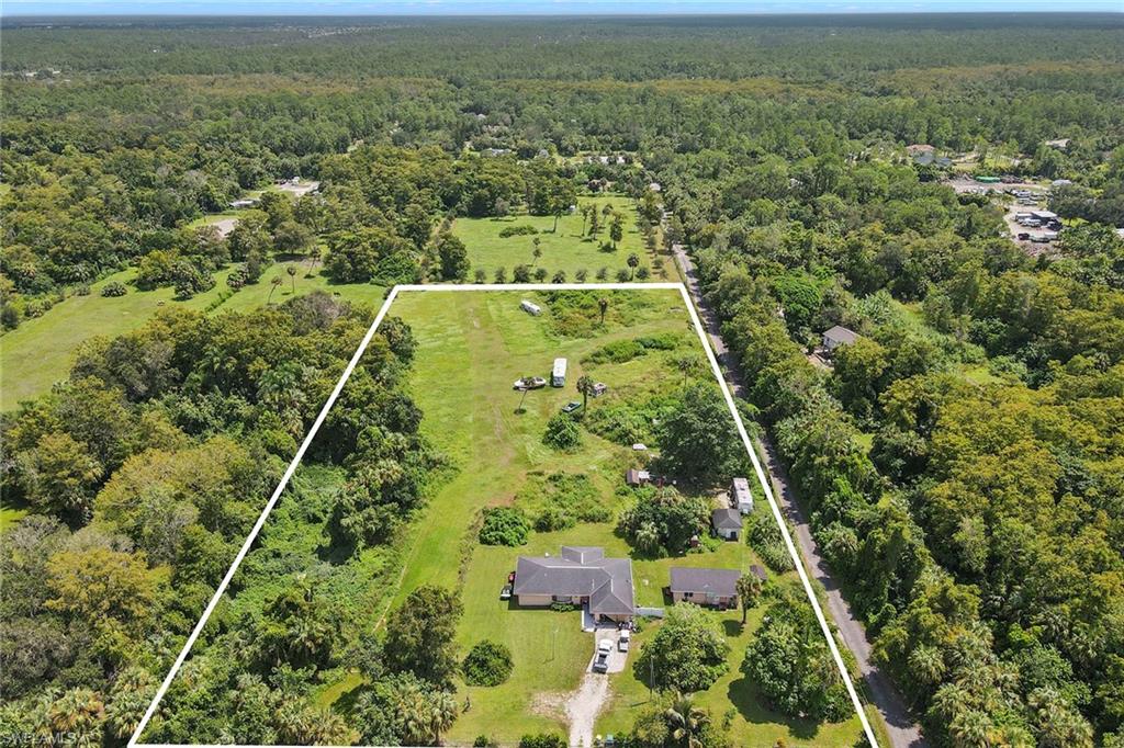 2120 Rock Rd Property Photo 2