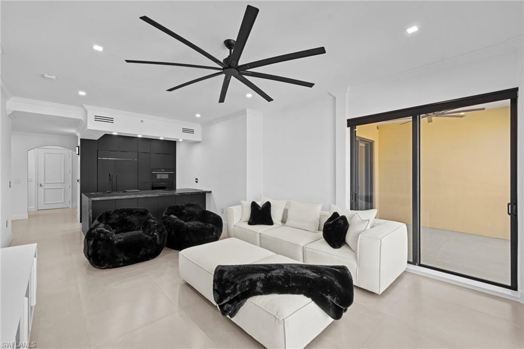 23191 Fashion Dr 8106 Property Photo 13
