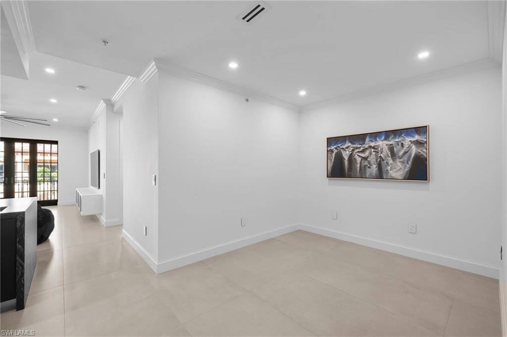 23191 Fashion Dr 8106 Property Photo 29