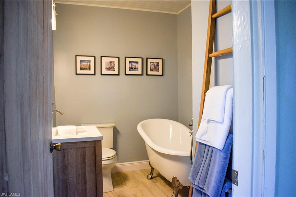 27213 Rio Vista Cir Property Photo 19