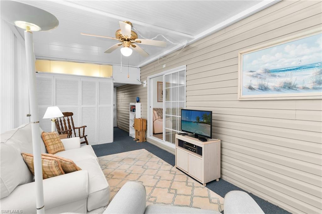 33 Monaco Ter Property Photo 13