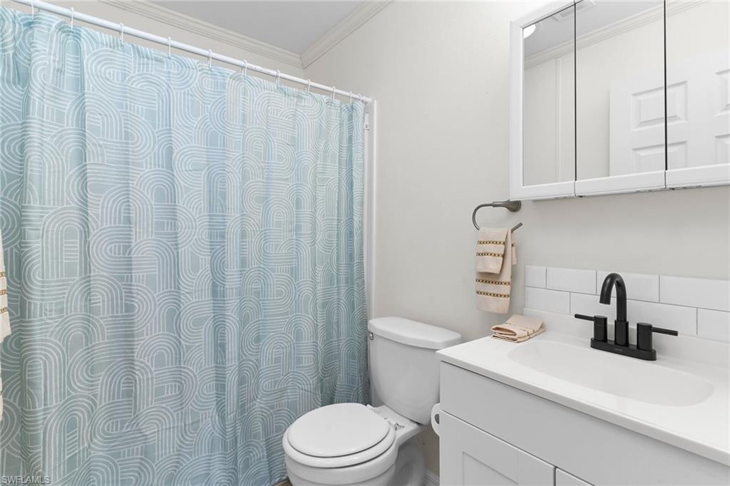 33 Monaco Ter Property Photo 19