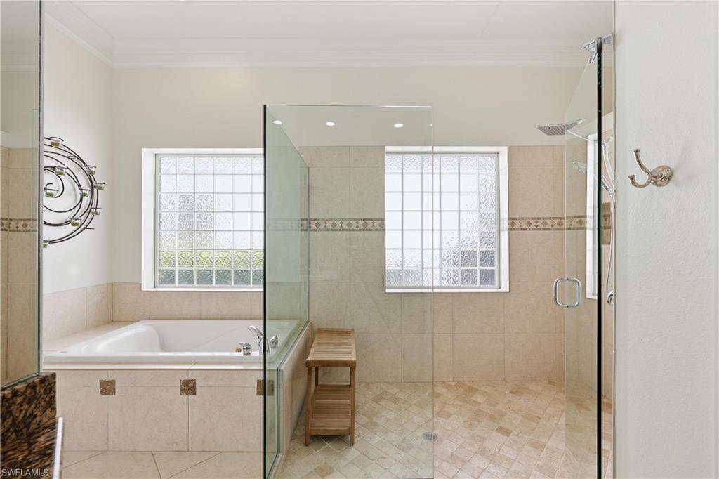 2844 Coco Lakes Dr Property Photo 12