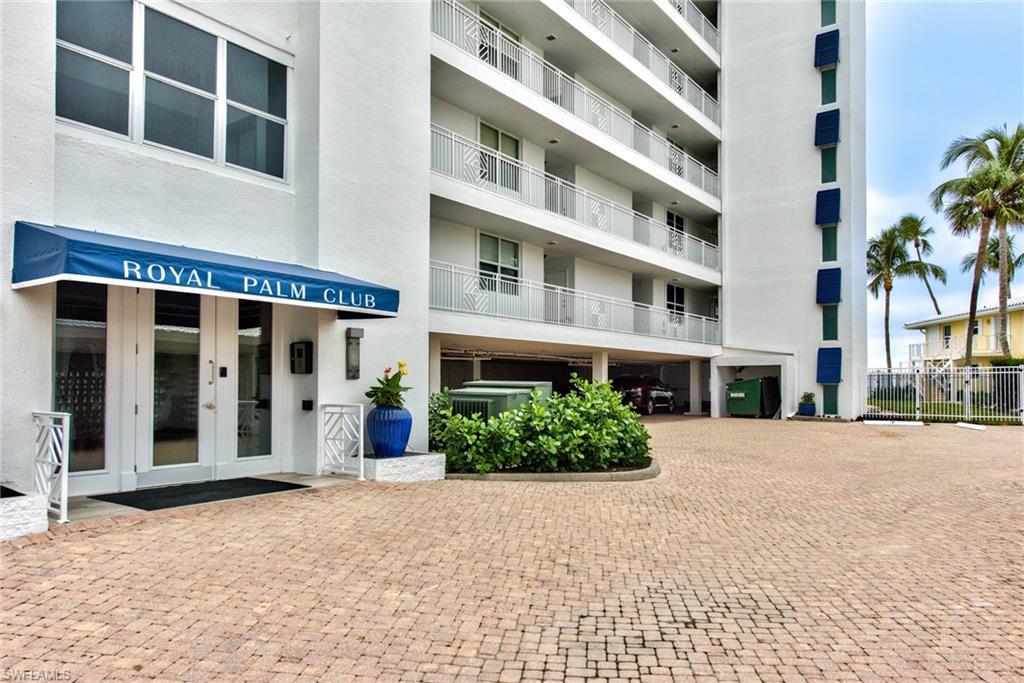 2121 Gulfshore Blvd N 503 Property Photo 12