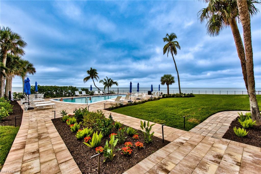 2121 Gulfshore Blvd N 503 Property Photo 14
