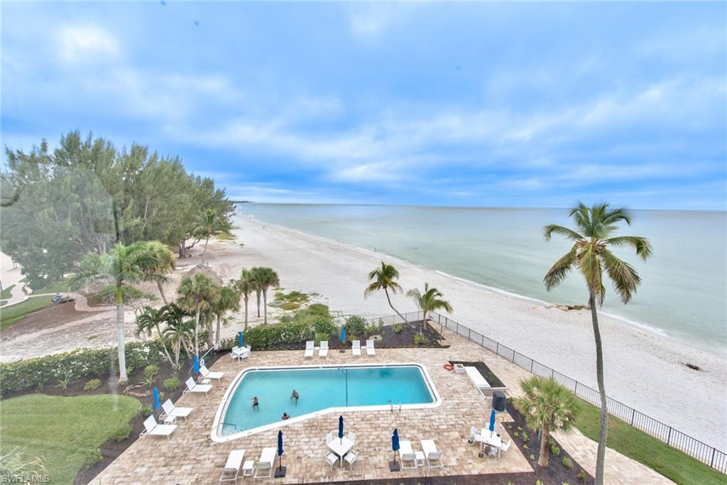 2121 Gulfshore Blvd N 503 Property Photo 16