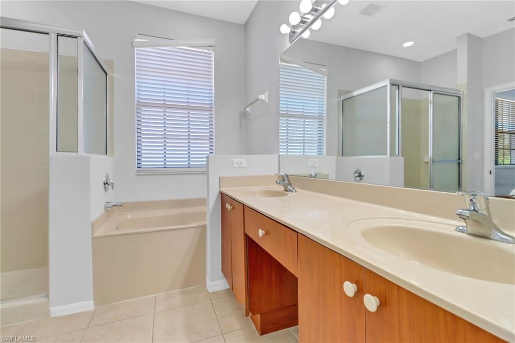 15243 Summit Place Cir 247 Property Photo 11