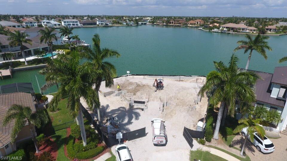 1261 Osprey Ct Property Photo 7