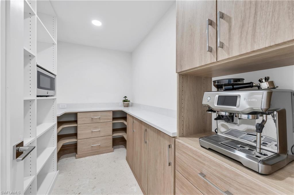 3777 Fountainhead Ln Property Photo 14