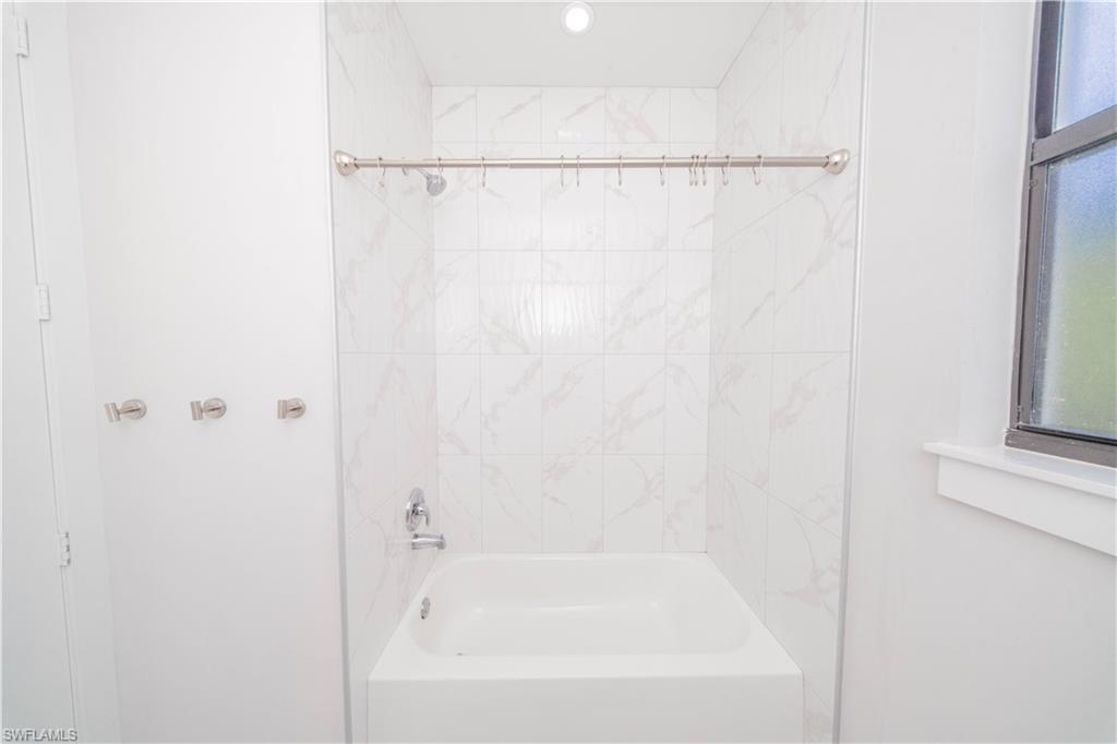 808 37th Ave Nw Property Photo 13