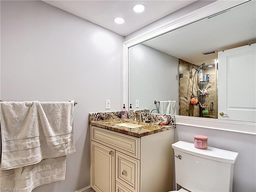 800 Misty Pines Cir 202 Property Photo 30