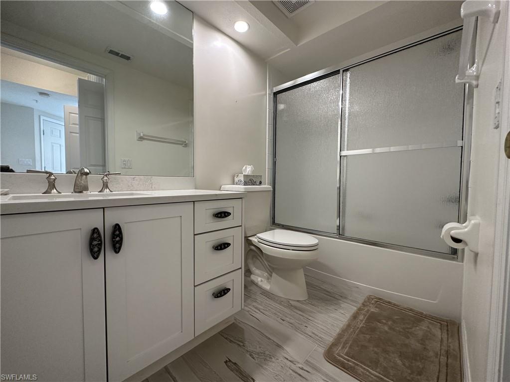 6816 Satinleaf Rd S 102 Property Photo 18