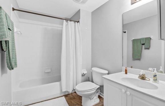 9175 Celeste Dr 202 Property Photo 6