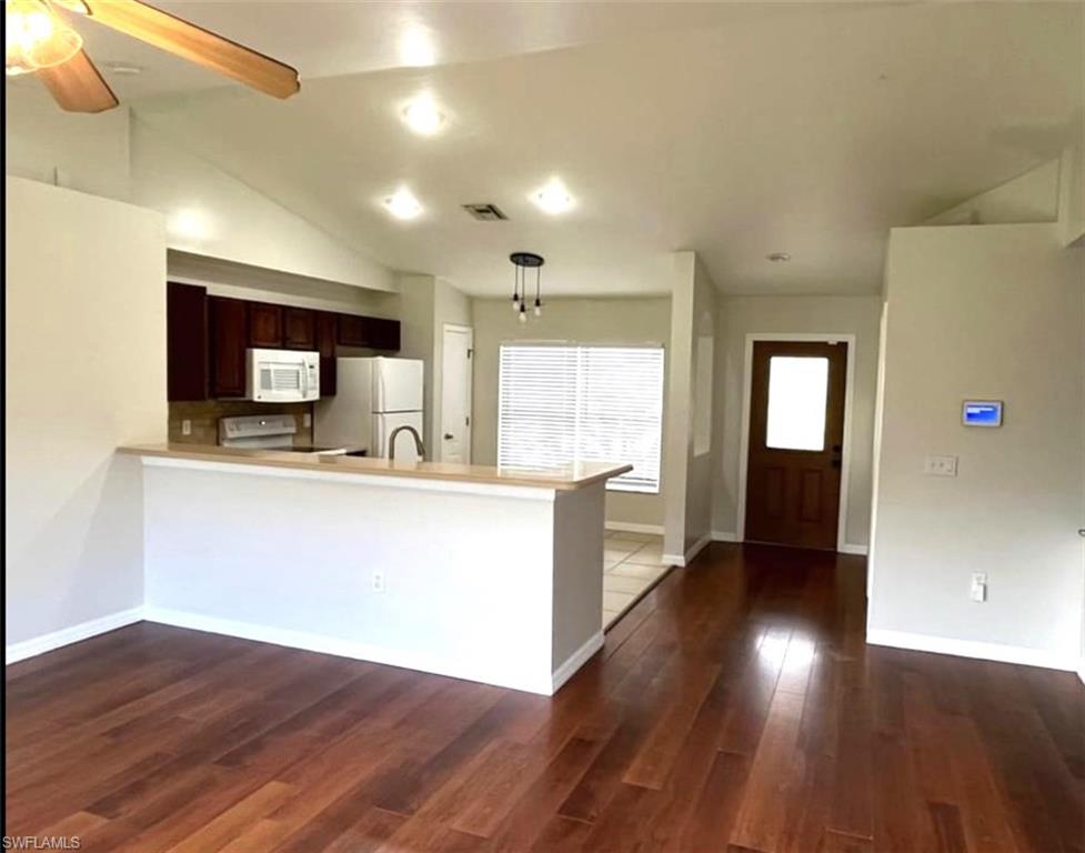 8334 Robin Rd Property Photo 2