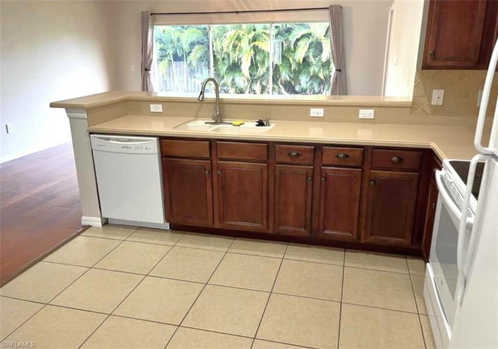 8334 Robin Rd Property Photo 3