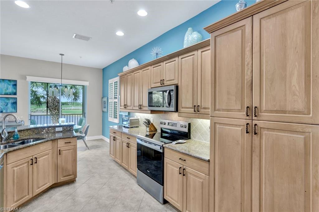 8755 Coastline Ct 202 Property Photo 11