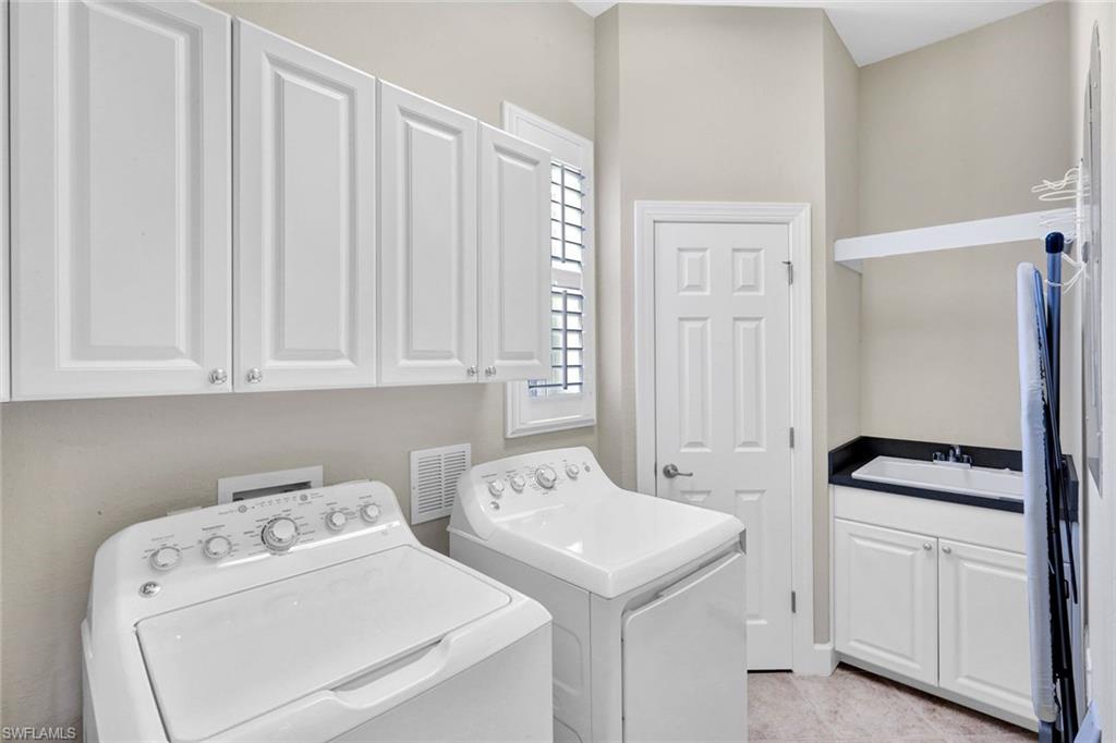 8755 Coastline Ct 202 Property Photo 27