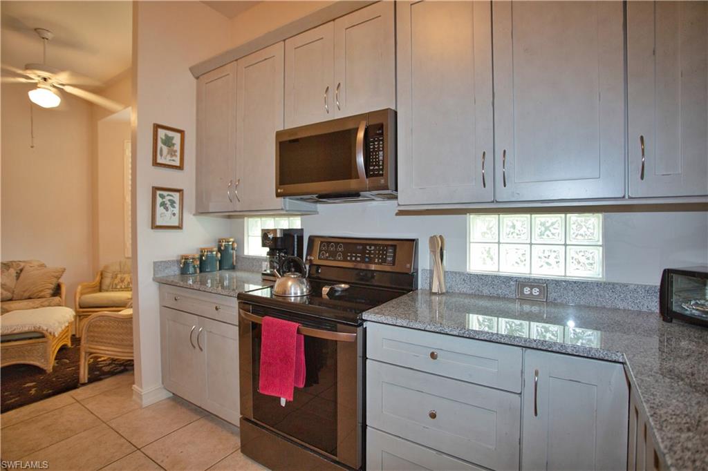 825 Bentwater Cir 101 Property Photo 6