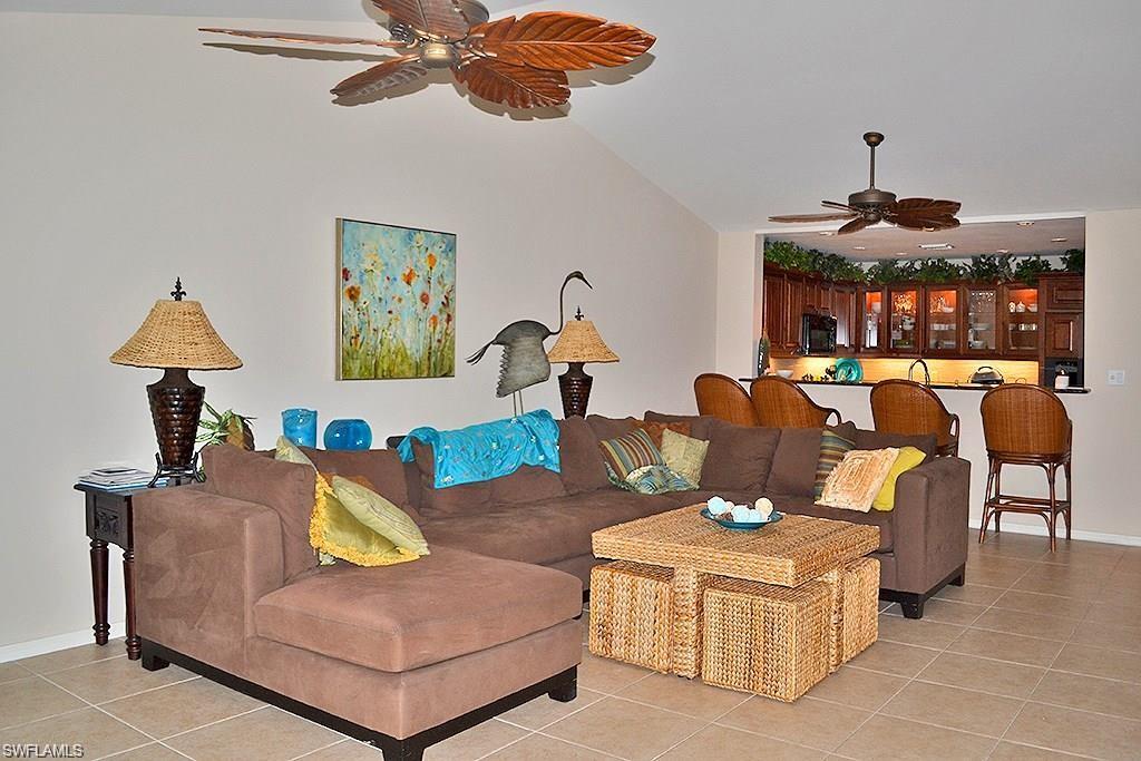 5635 Turtle Bay Dr 6 Property Photo 3
