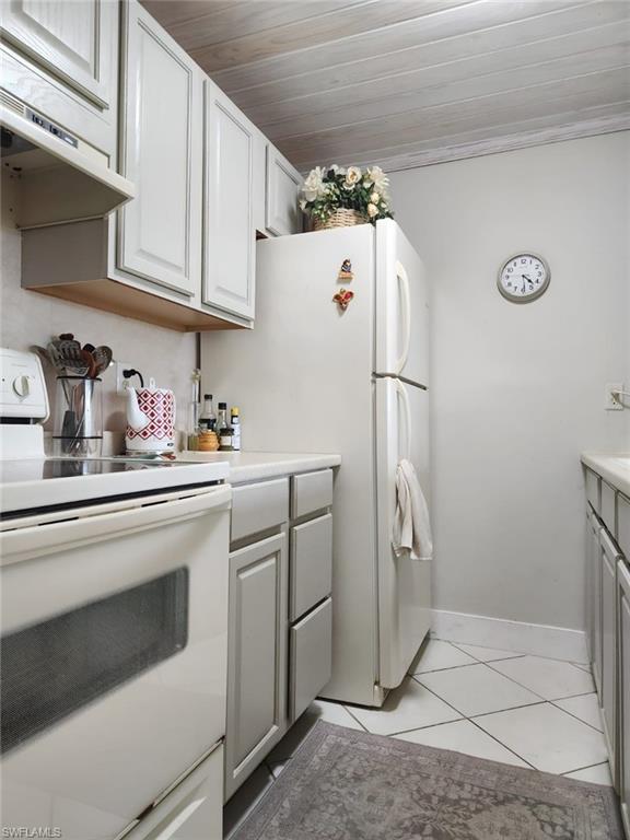 1085 Forest Lakes Dr 8305 Property Photo 7