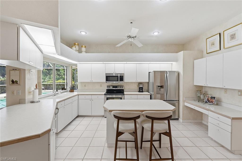 24750 Pennyroyal Dr Property Photo 12