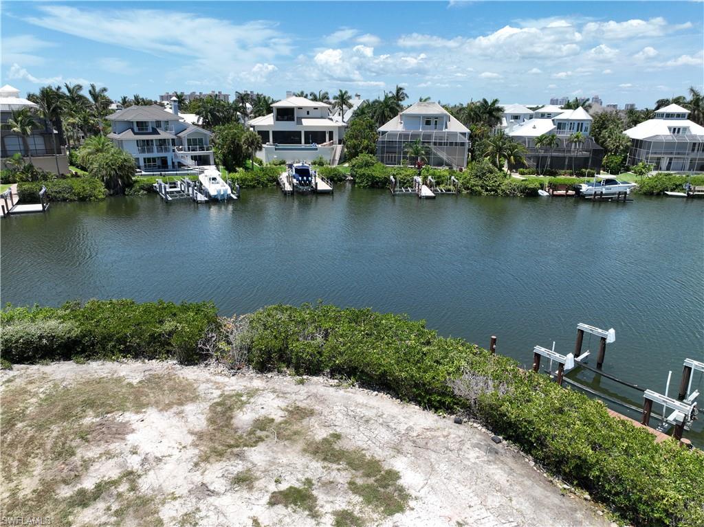 203 Bayfront Dr Property Photo 4