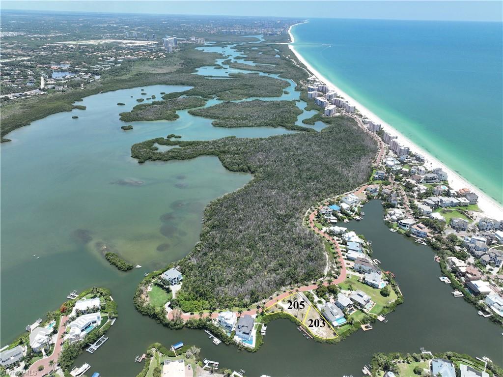 203 Bayfront Dr Property Photo 13