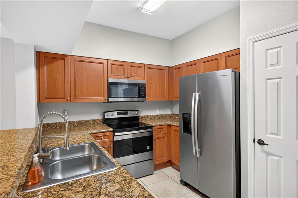20265 Royal Villagio Ct 107 Property Photo 5