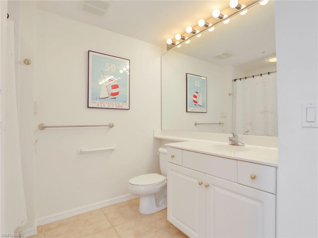 1001 Arbor Lake Dr 307 Property Photo 13