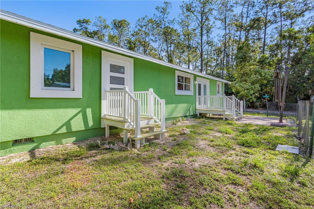 4870 Hawthorn Woods Way Property Photo 4