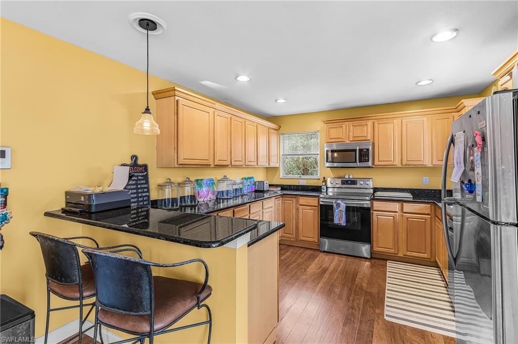 4870 Hawthorn Woods Way Property Photo 12