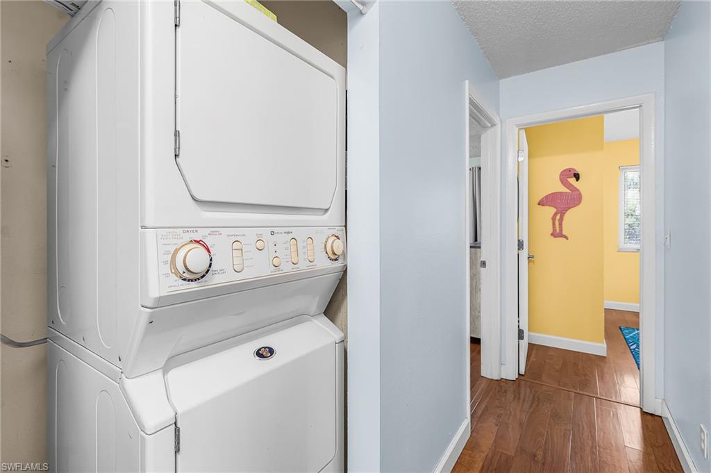 4870 Hawthorn Woods Way Property Photo 17
