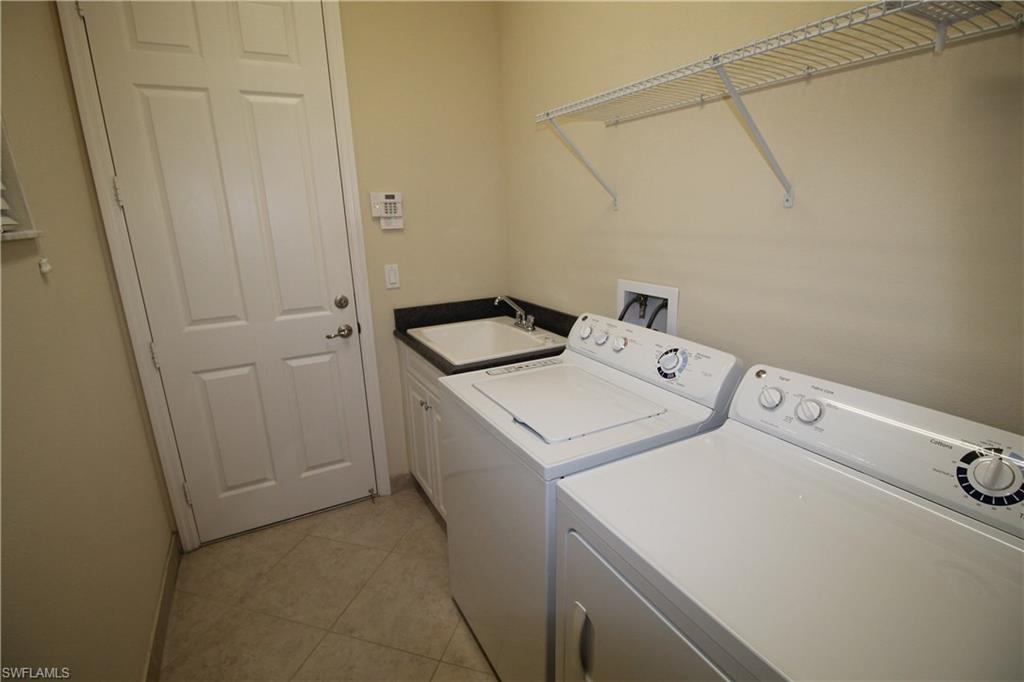 3279 Tahoe Ct Property Photo 25