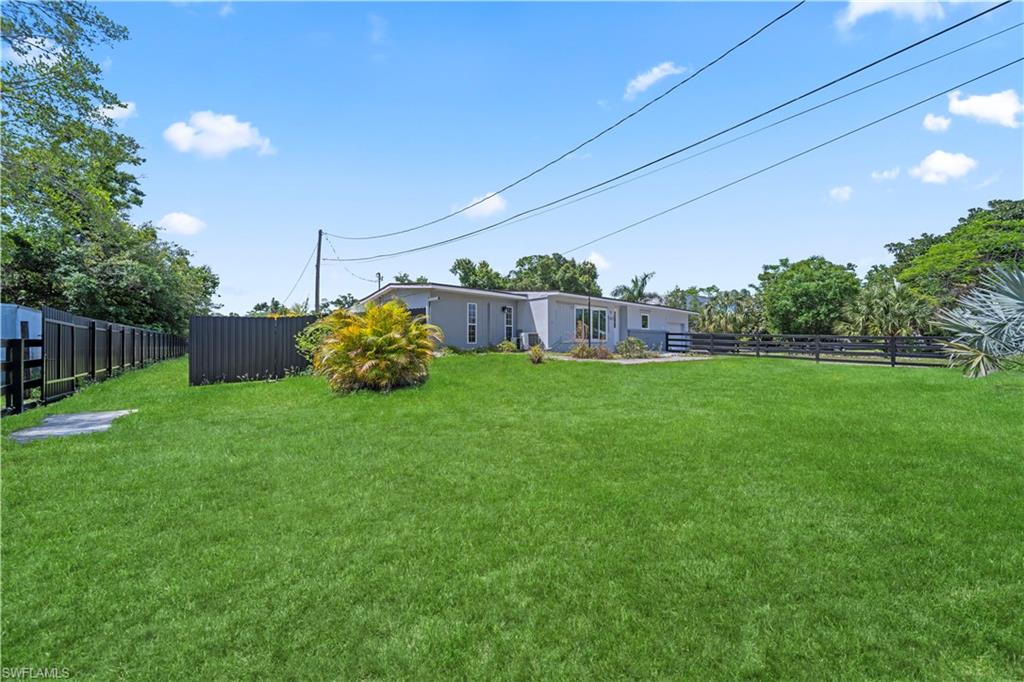 1507 Lavilla Rd Property Photo 2