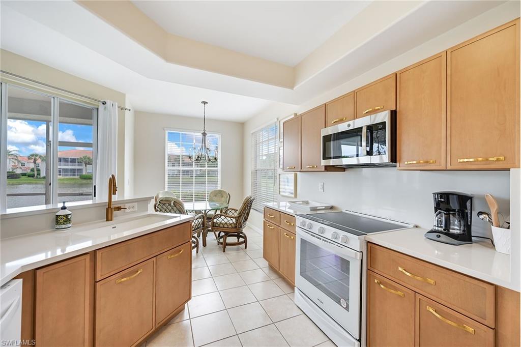 2230 Arielle Dr 1902 Property Photo 15