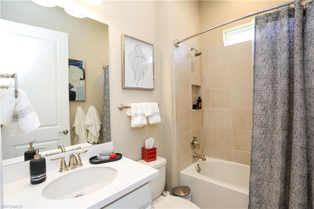 15318 Aprile St Property Photo 15