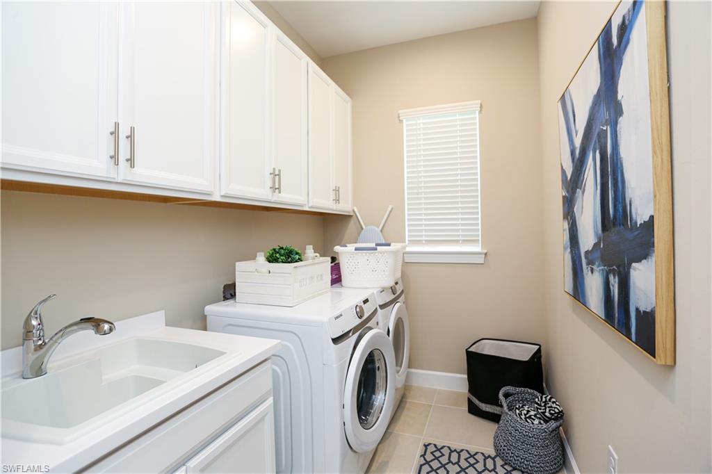 15318 Aprile St Property Photo 21