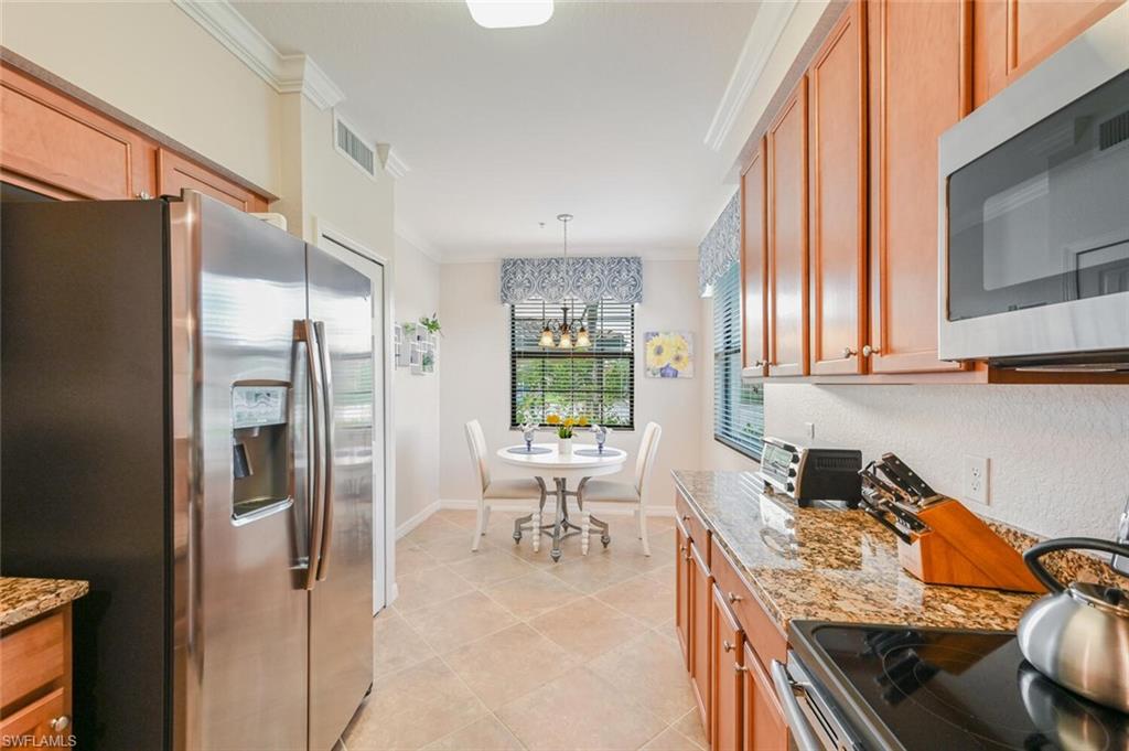 9834 Giaveno Cir 1711 Property Photo 4